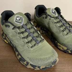 Men's Merrell Moab Flight Size 10.5 HERB CAMO
